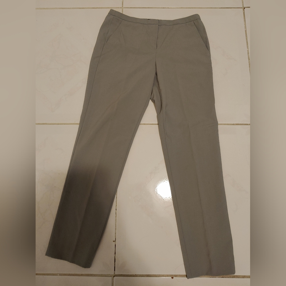 Elie Tahari Grey Slacks size 4 US